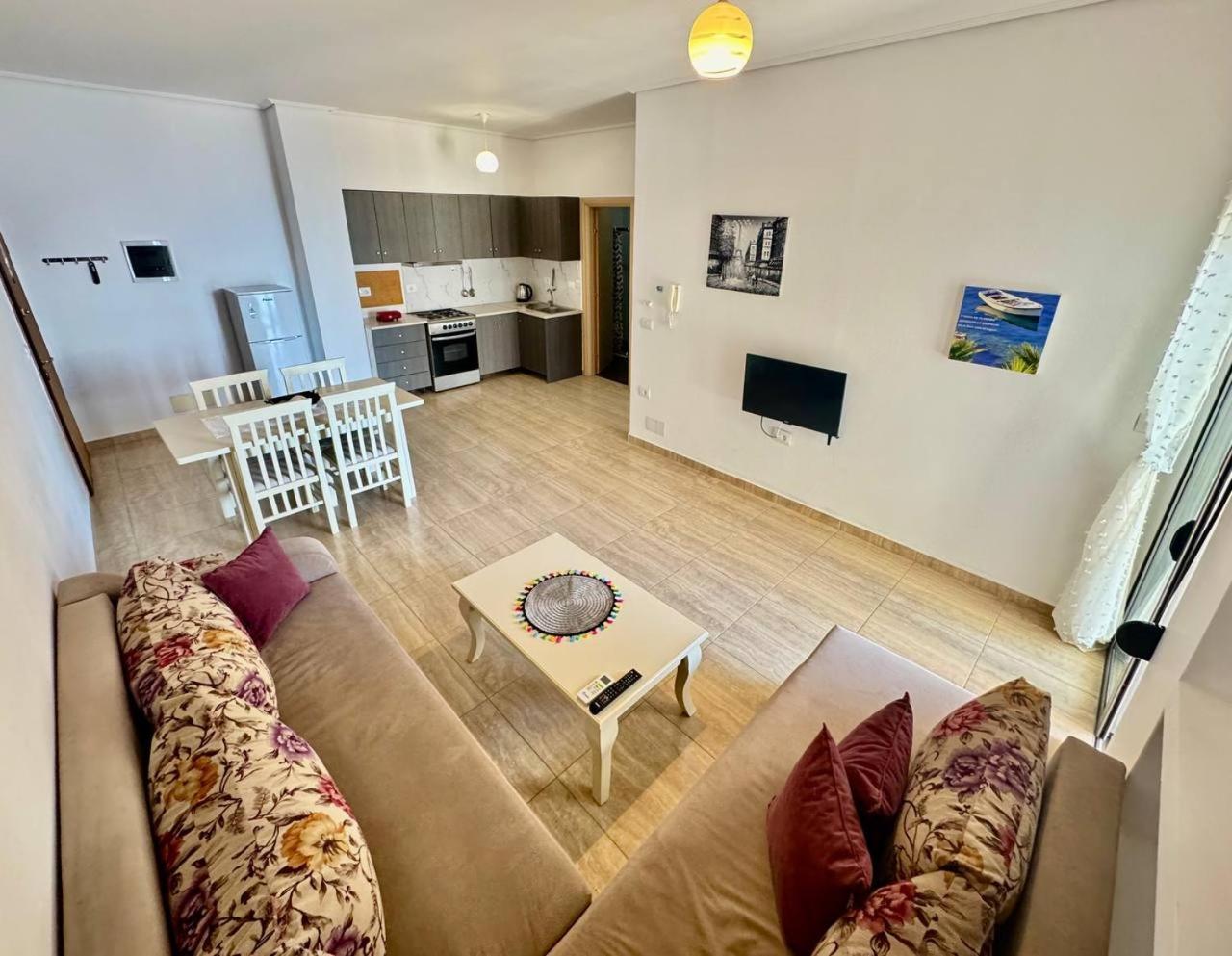 4 Seasons Sea View Apartment Sarandë Exterior foto